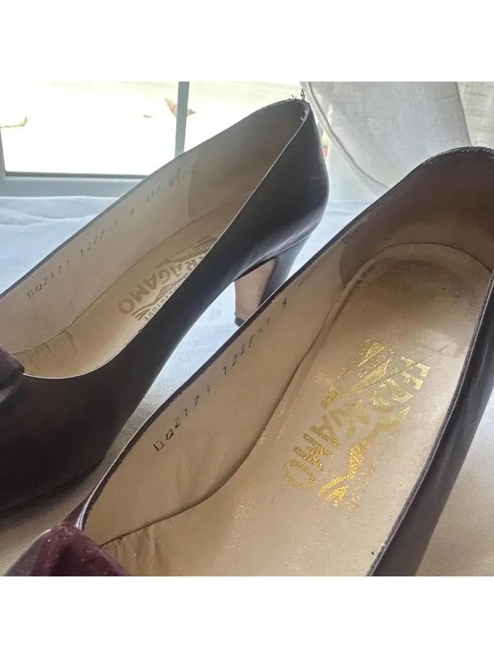 Salvatore Ferragamo Vintage Brown Leather Kitten Heel Pumps with Velvet Bow